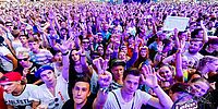 Crowd at Main Stage