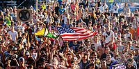 Crowd at Main Stage