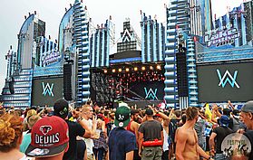 Alan Walker Lake Festival